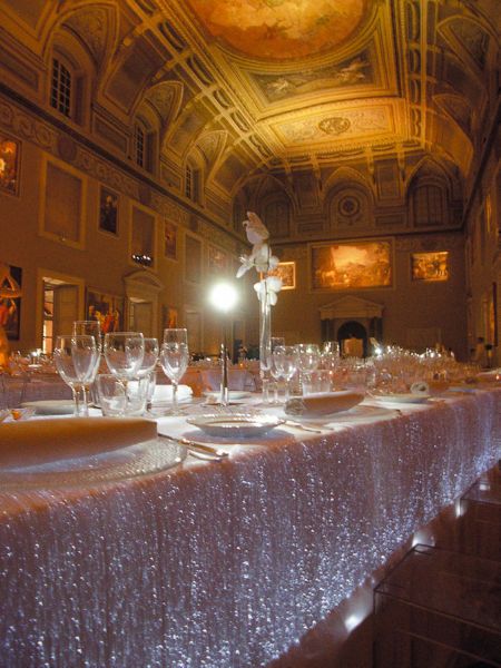 luminous%20fiber%20optic%20tablecloth%202